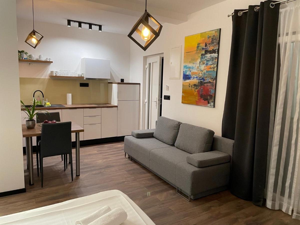 Apartments Villa Jelena Vodice Kültér fotó